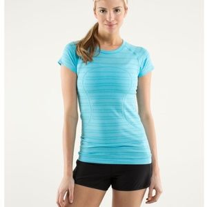 Lululemon Swiftly Tech Short Sleeve Size 6